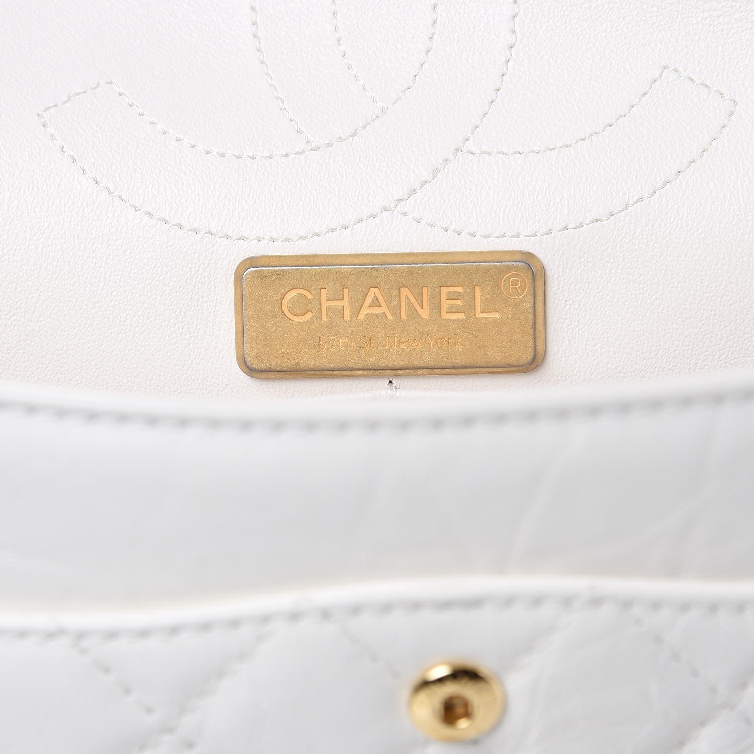 Chanel Aged Calfskin Lucky Charms 2.55 Reissue 226 Flap White 6 of 12