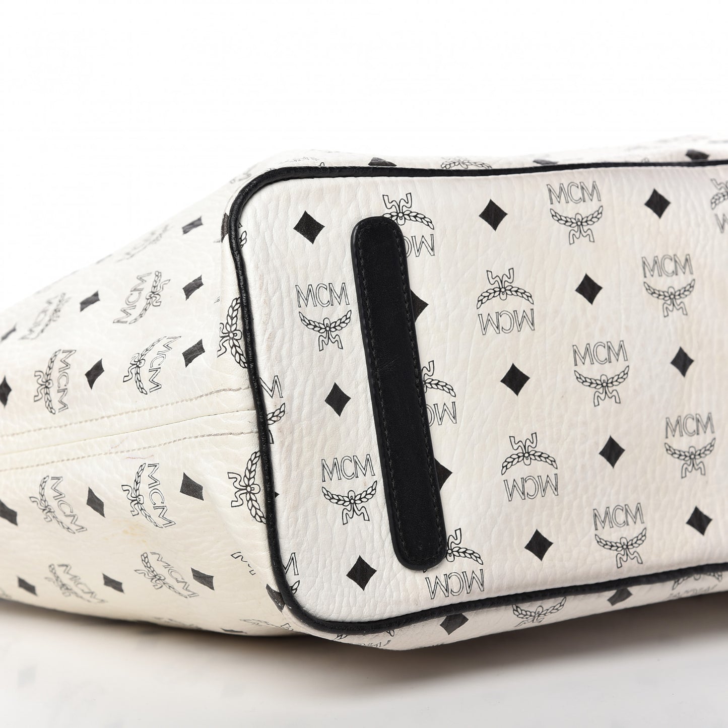 Visetos Medium Anya Zip Top Shopper Tote White