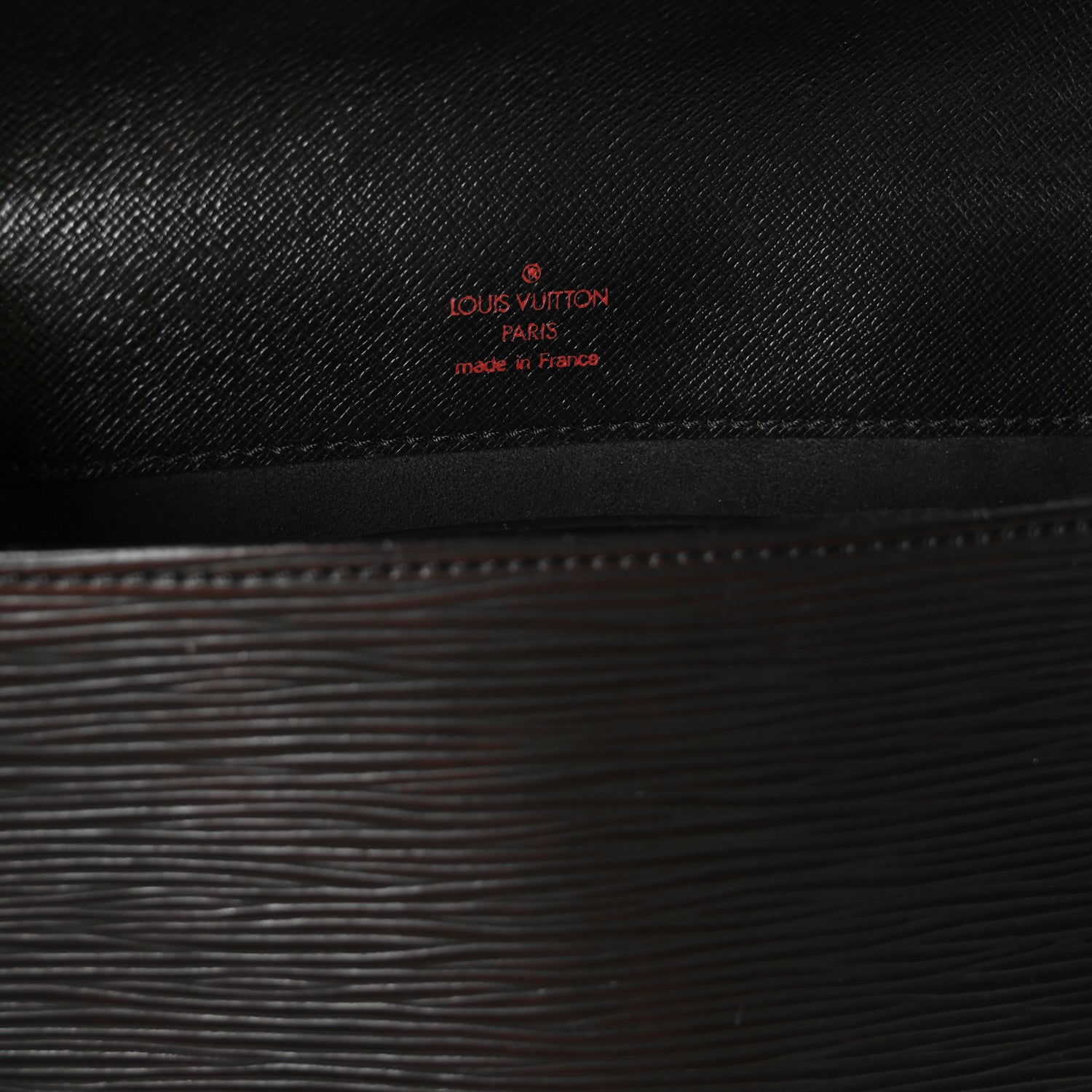 Louis Vuitton Epi Messenger Black 6 of 10