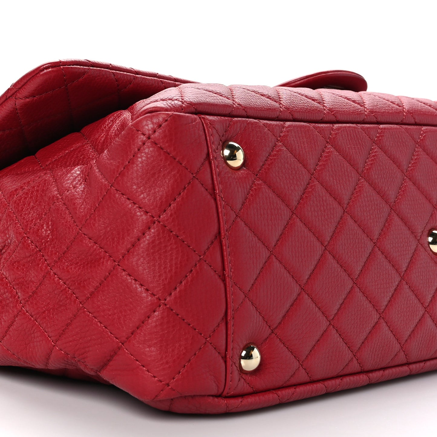 Calfskin Quilted XXL Travel Flap Bag Red
