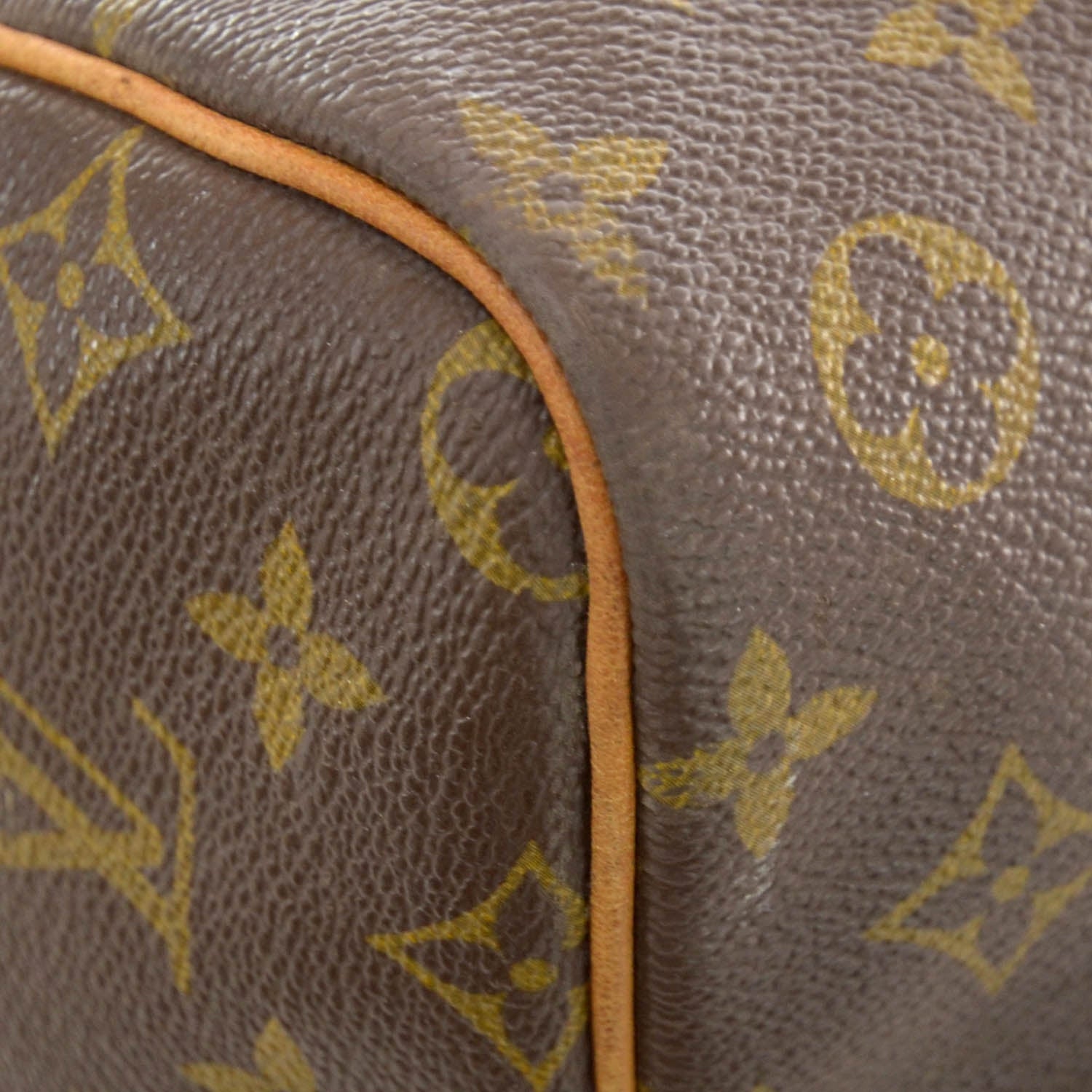 Louis Vuitton Monogram Keepall 60 6 of 10