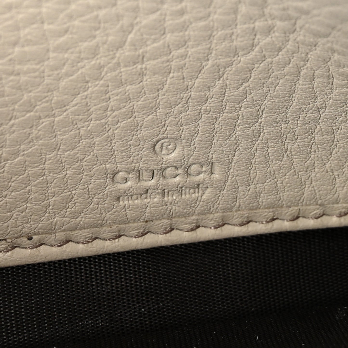 Pebbled Calfskin Large Soho Continental Wallet Off White