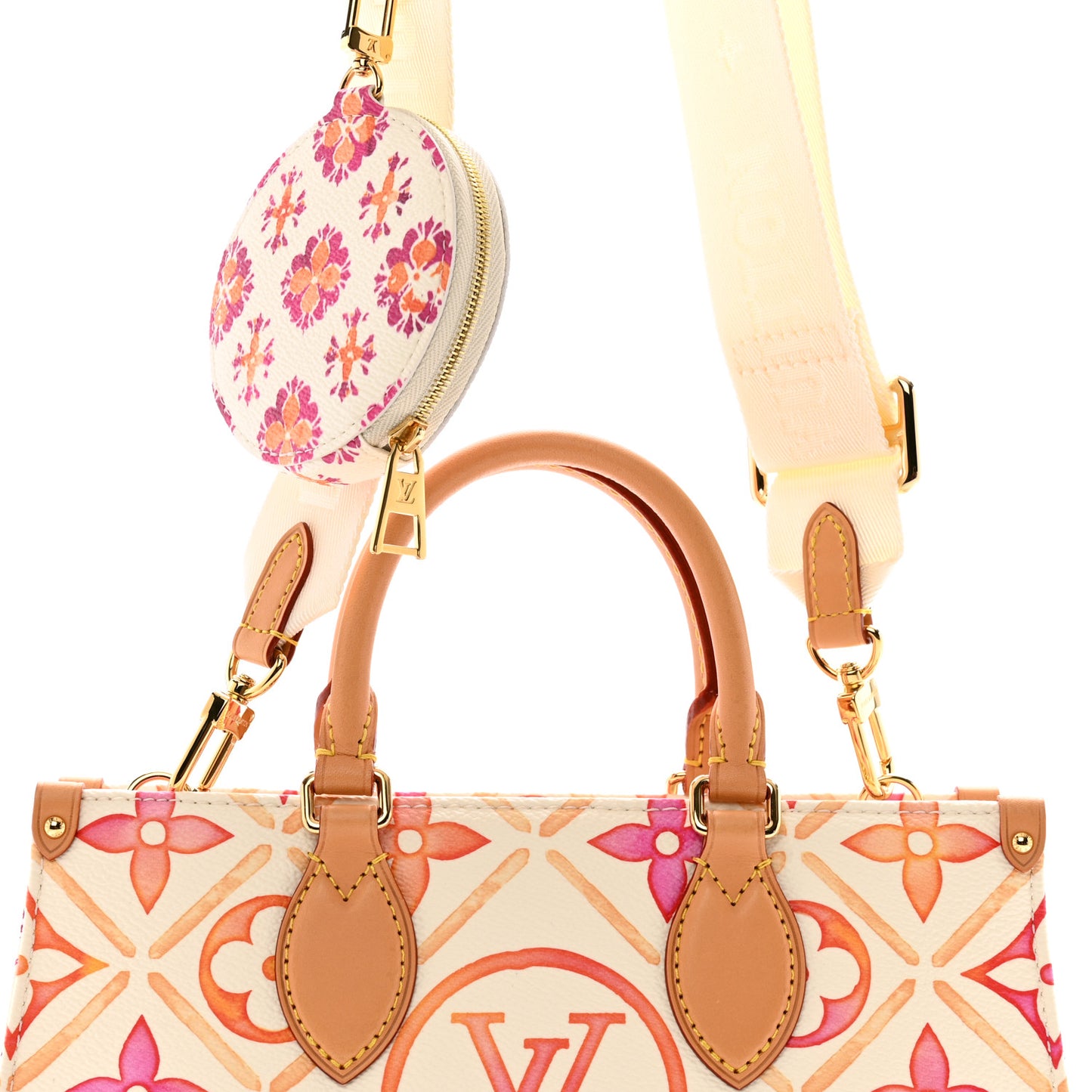 Monogram Tiles By The Pool OnTheGo East West Coral