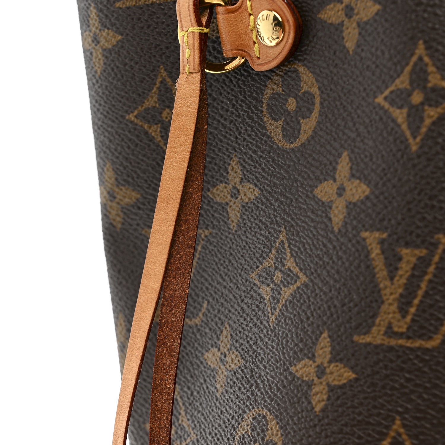 LOUIS VUITTON ノースリーブ トップス Louis Vuitton FW26 Translates the Raw Power of Mountains
