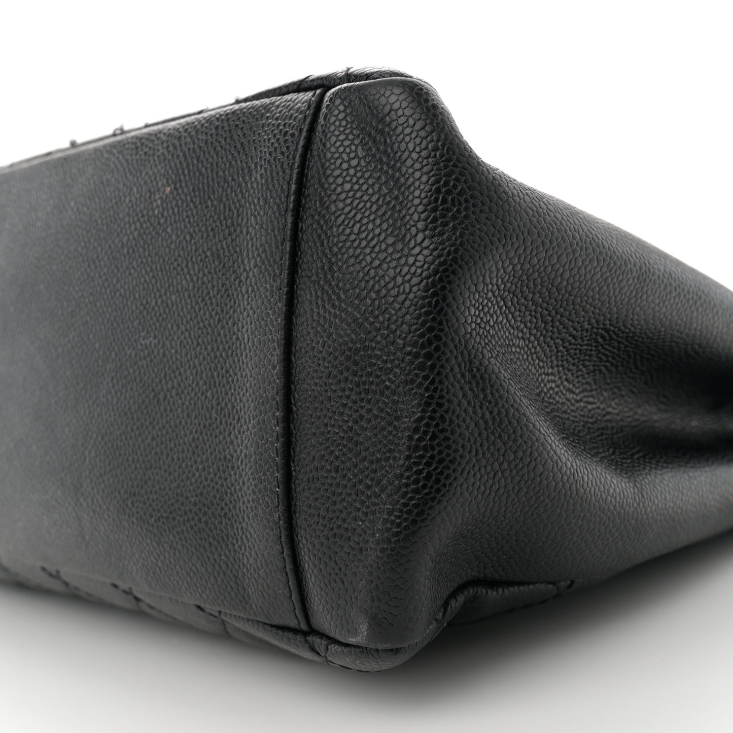 Caviar Quilted Grand Shopping Tote GST Black