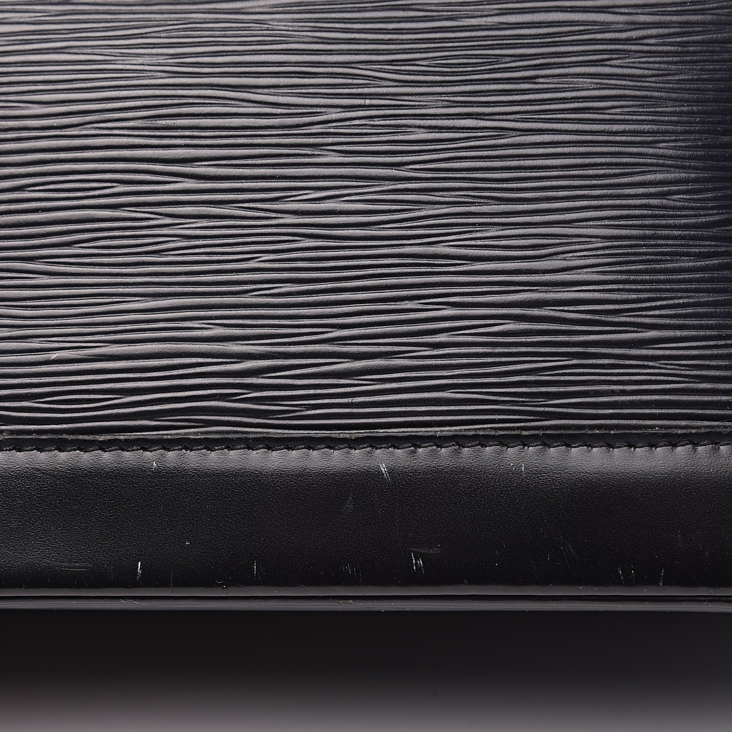 Louis Vuitton Epi Alma PM Black 12 of 19
