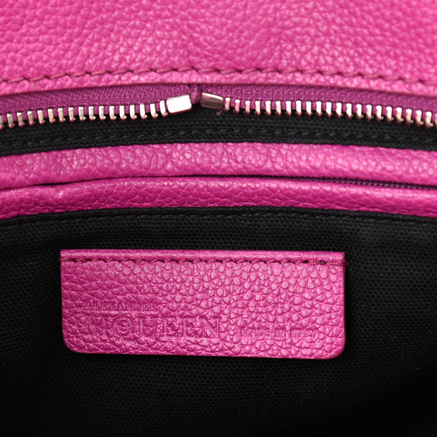 Pebbled Calfskin Small Skull Padlock Zip Around Tote Bouganville
