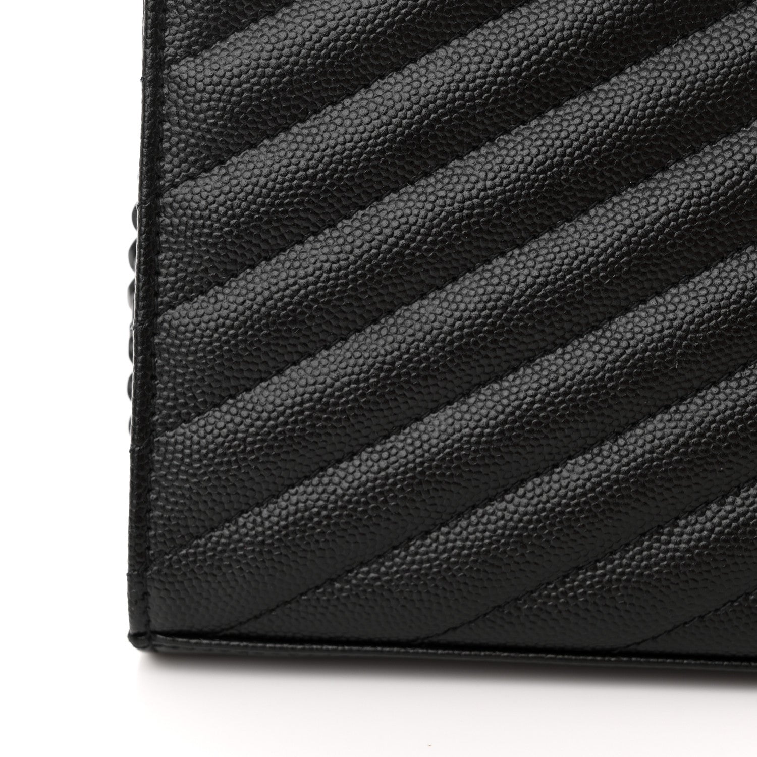 Saint Laurent Grain De Poudre Matelasse Chevron Monogram Monochrome Chain Wallet Black 11 of 14