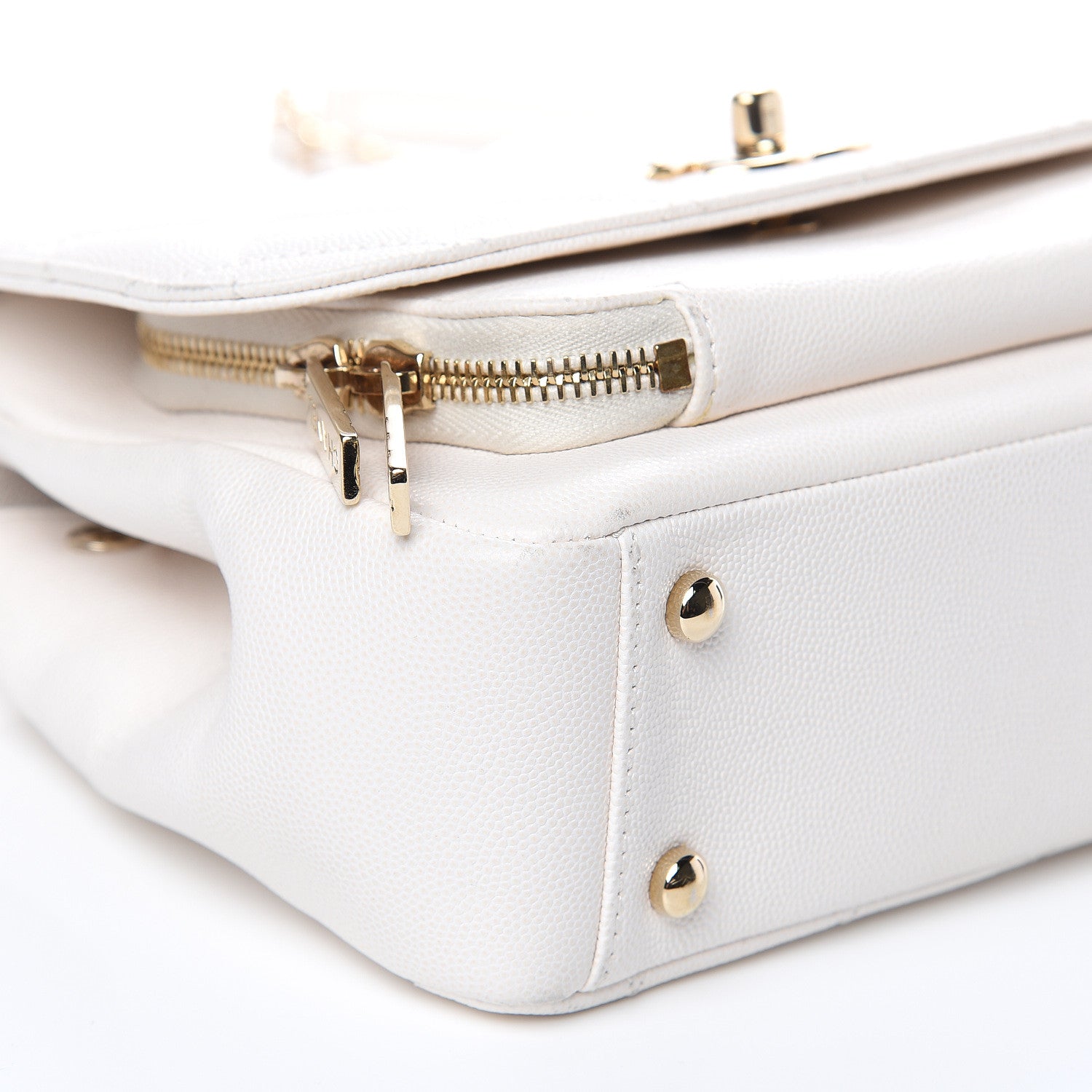 Chanel Caviar Quilted Medium Business Affinity Flap White 9 of 17