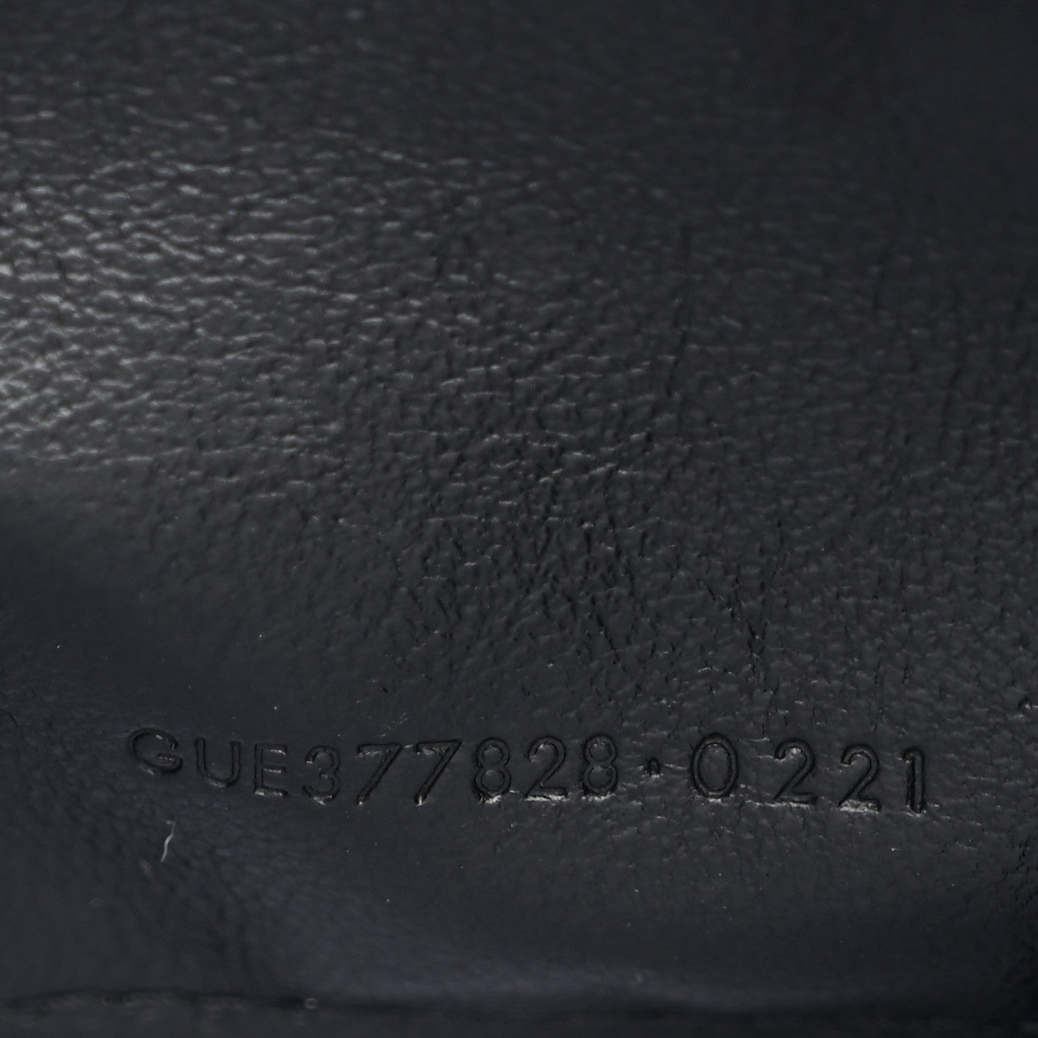 Saint Laurent Grain De Poudre Matelasse Chevron Monogram Chain Wallet Black 8 of 11