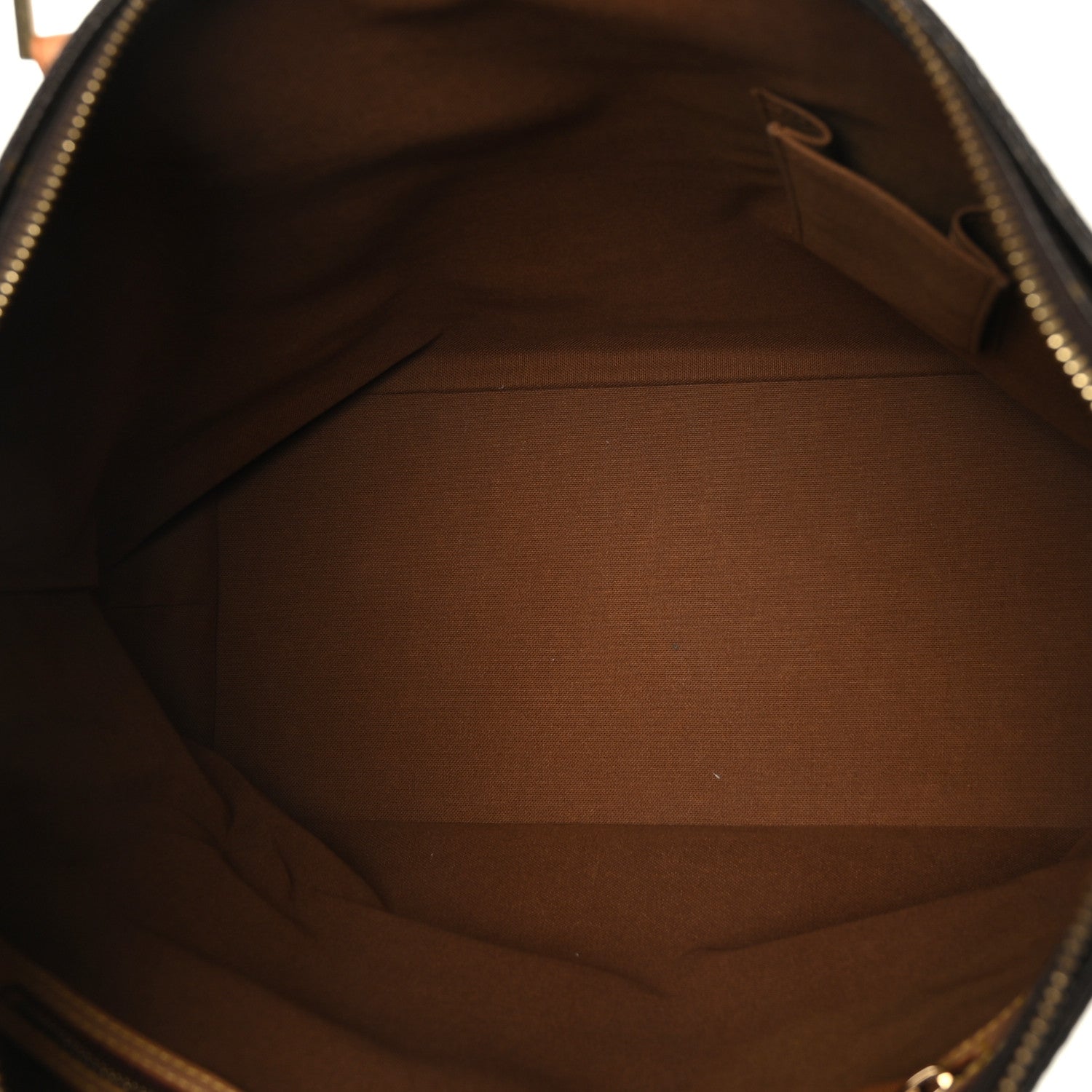 Louis Vuitton Monogram Cabas Mezzo 4 of 8