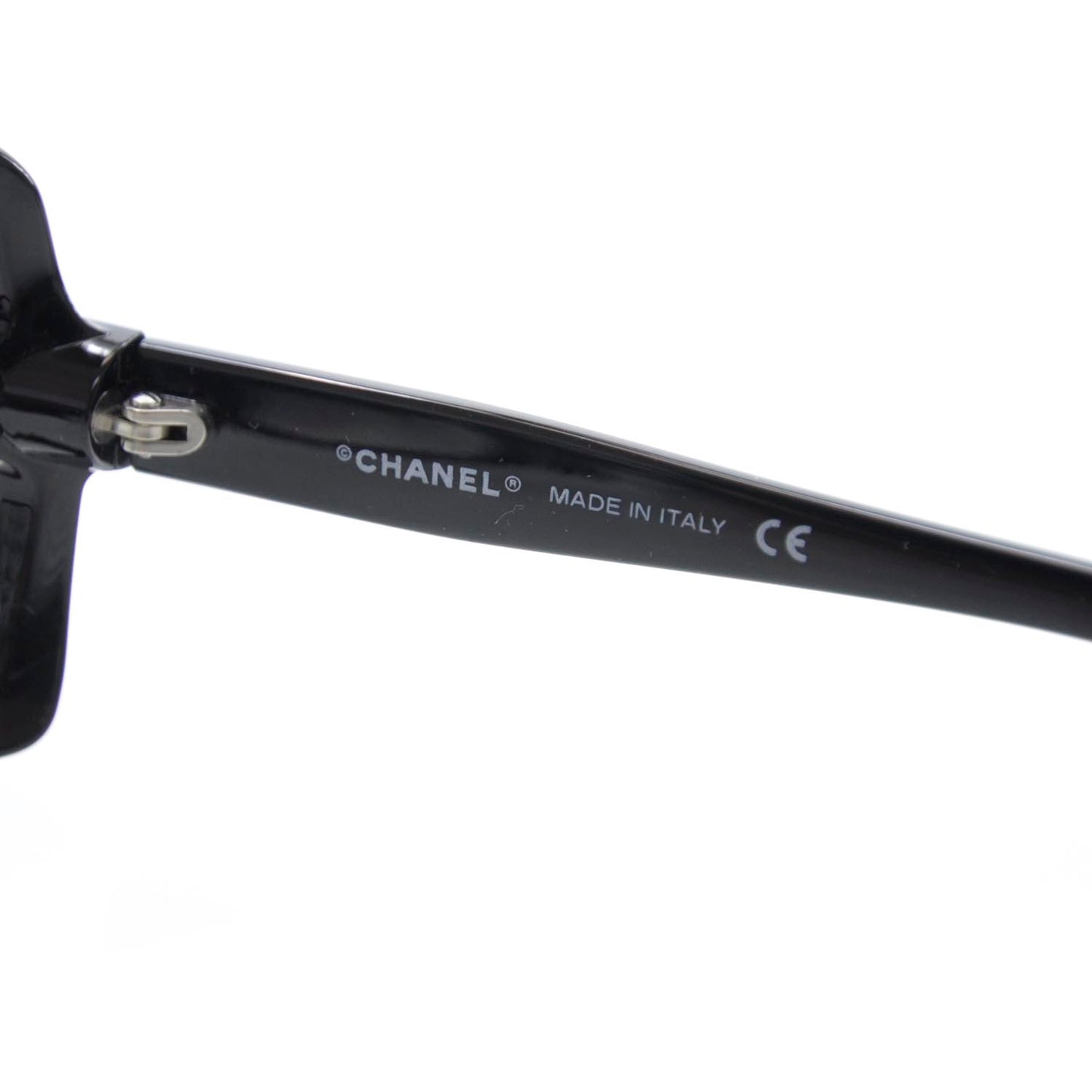 CC Logo Sunglasses 5065 Black