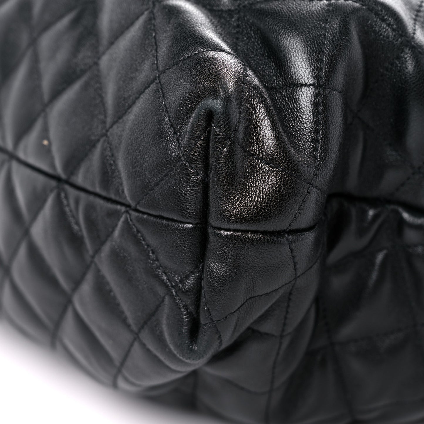Lambskin Quilted Maxi Icare Shopping Tote Black