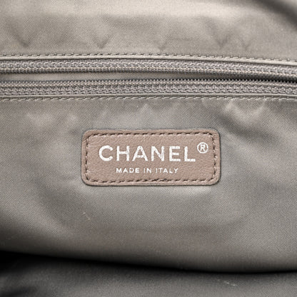 Chanel Metallic Crackled Calfskin Perforated Drill Shoulder Bag Silver 5 of 13