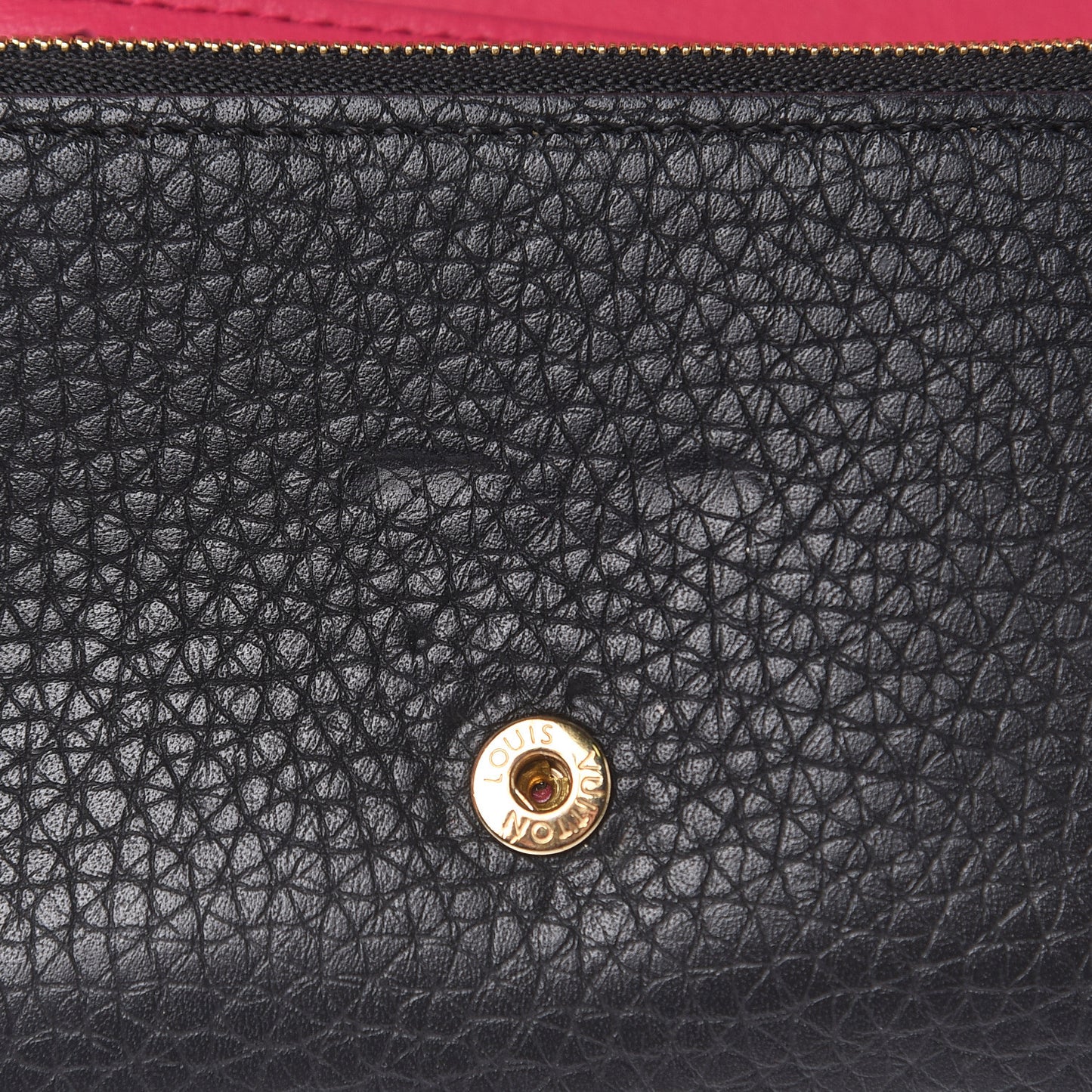 Taurillon Capucines Compact Wallet Black