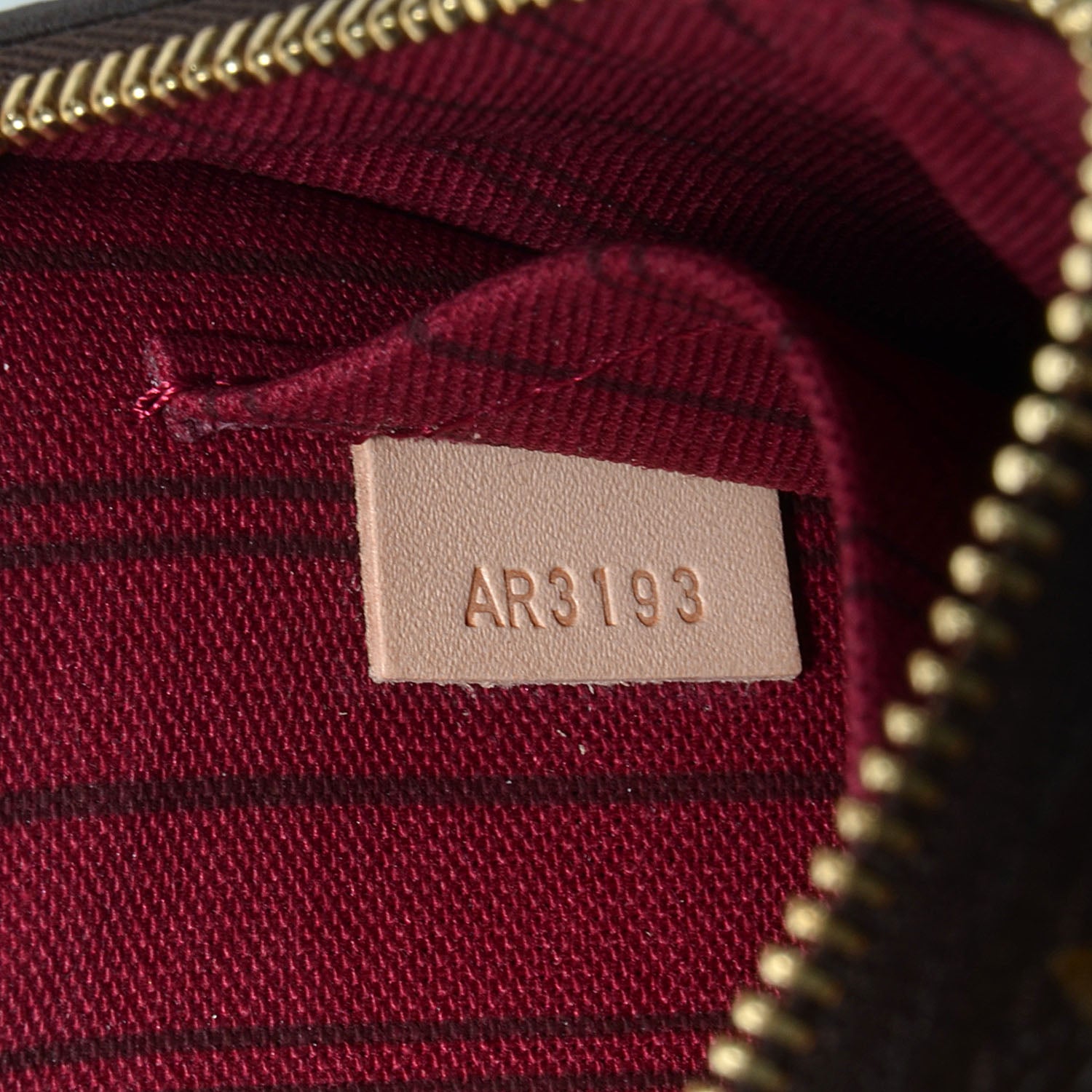 Louis Vuitton Monogram Neverfull PM Pochette Fuchsia 7 of 7