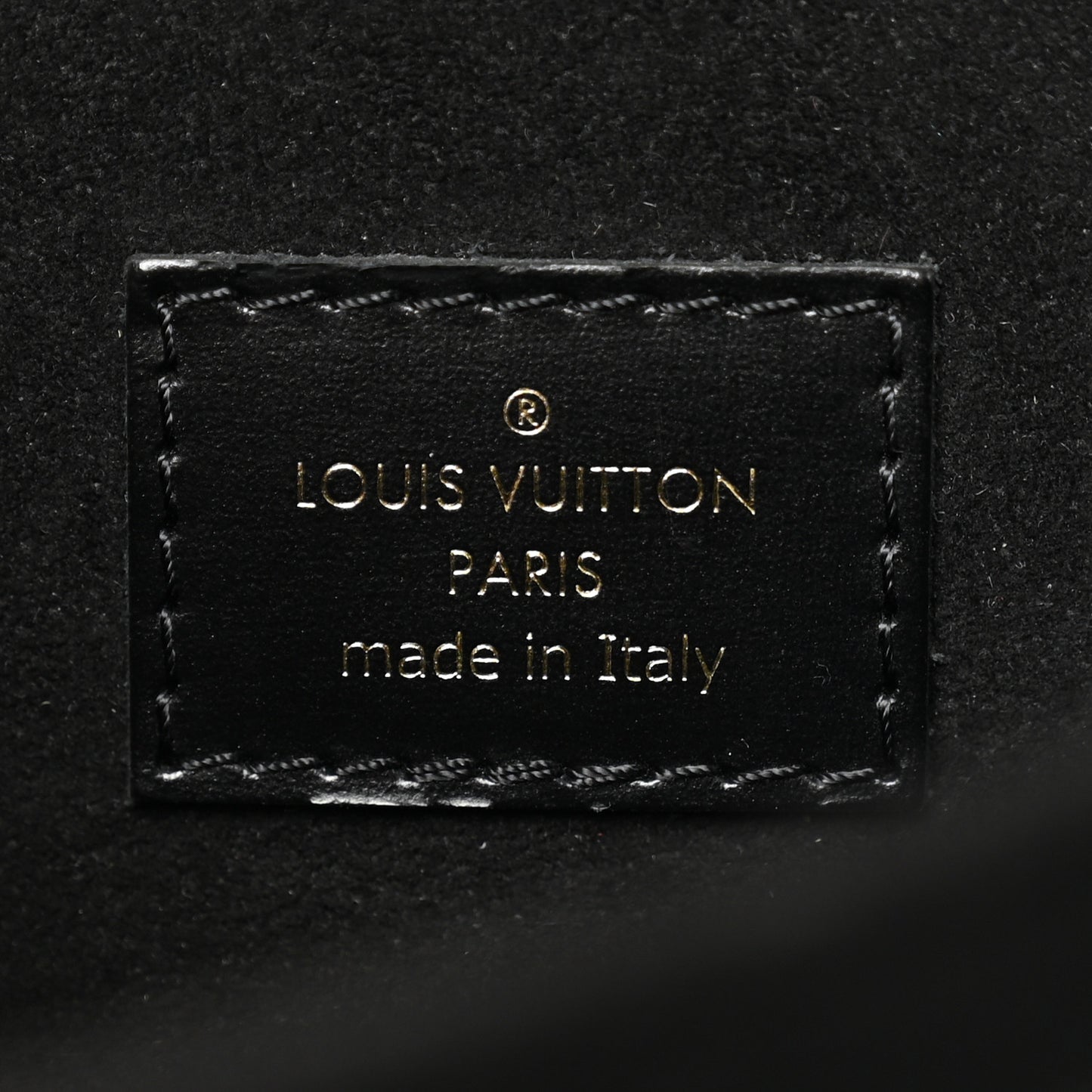 Reverse Monogram Pochette Metis