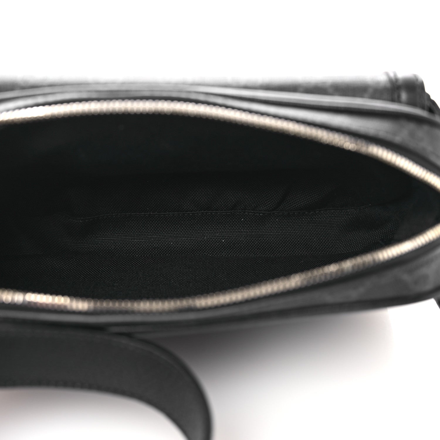 Gucci GG Supreme Monogram Small Crossbody Bag Black 5 of 11
