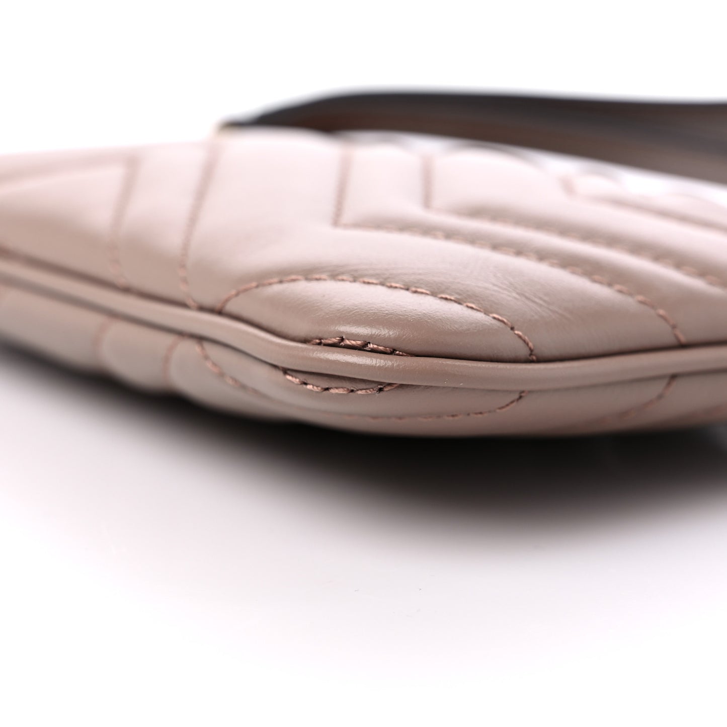 Calfskin Matelasse GG Marmont Wrist Wallet Porcelain Rose