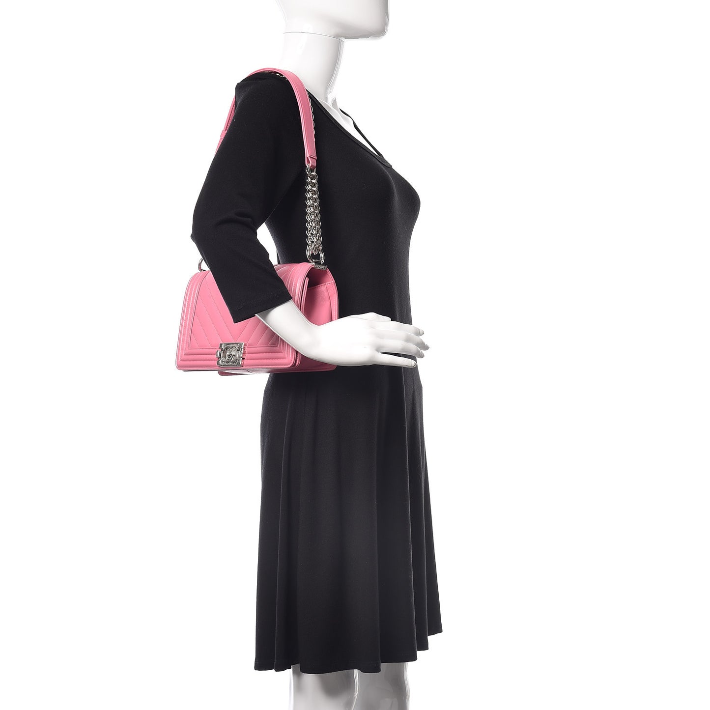 Lambskin Chevron Quilted Medium Boy Flap Pink
