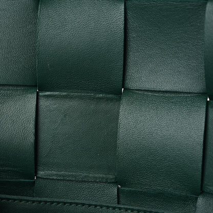 Bottega Veneta Lambskin Maxi Intrecciato Cassette Crossbody Bag Raintree Green 14 of 16