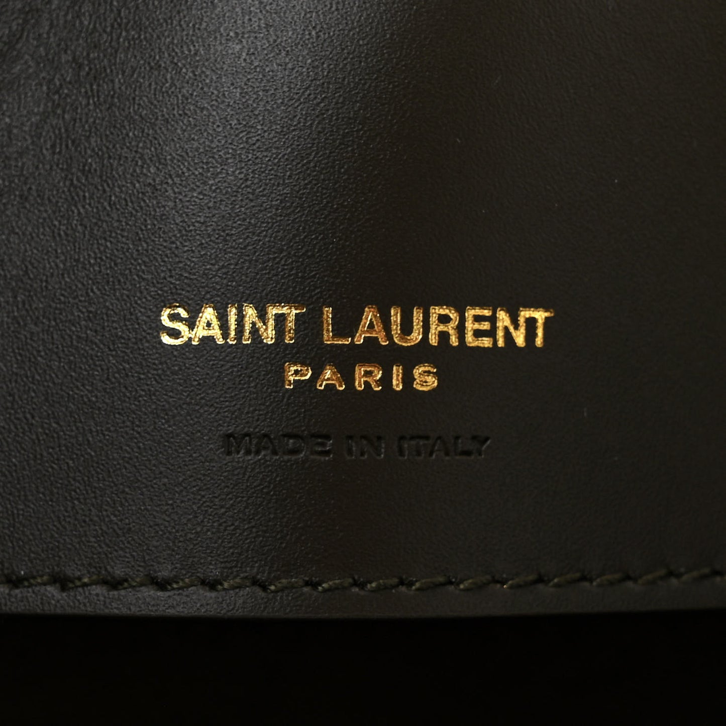 Shiny Calfskin Le 37 Bucket Bag Deep Musk