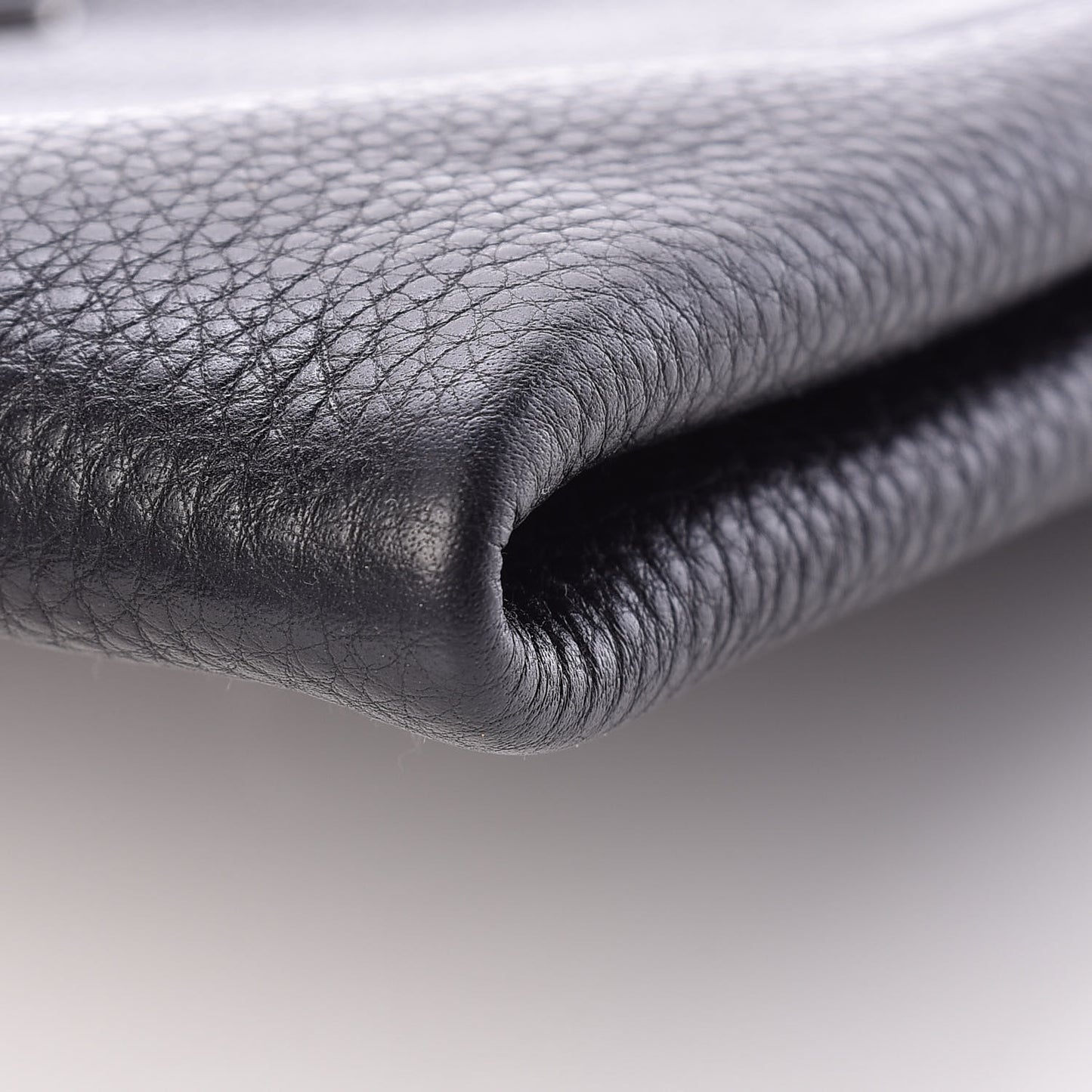Vitello Daino Clutch Black