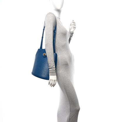 Louis Vuitton Epi Cluny Toledo 2 of 13