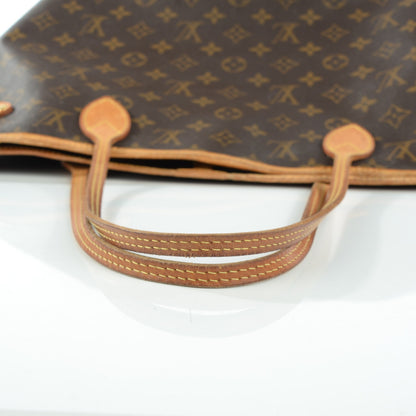 Louis Vuitton Monogram Neverfull MM 13 of 14