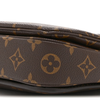 Louis Vuitton Monogram Pochette Metis 11 of 11