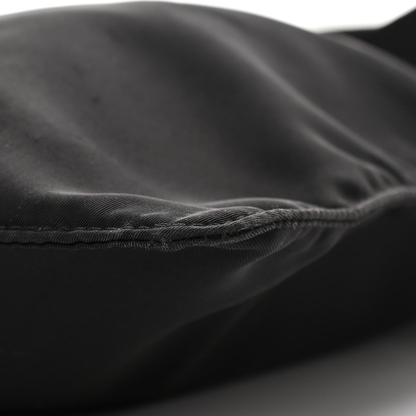 Nylon Vela Flat Messenger Bag Black