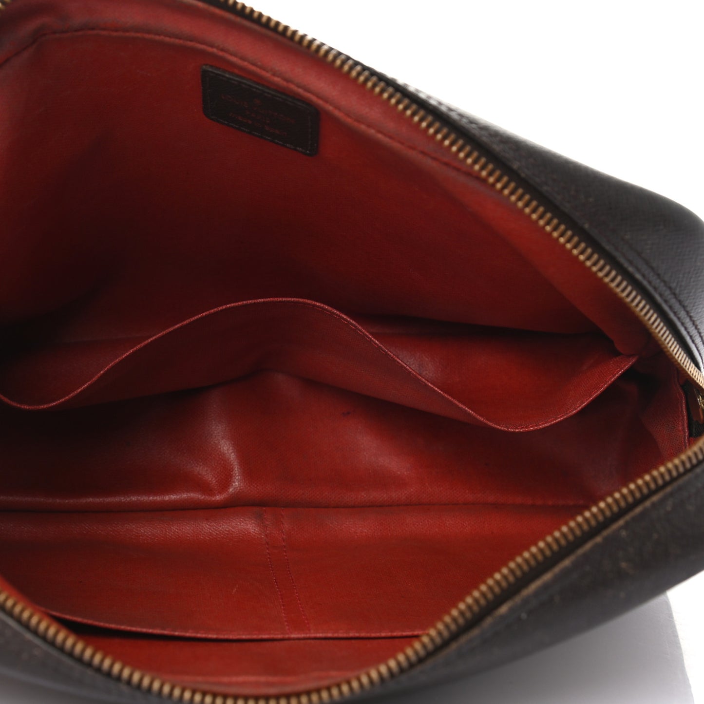 Damier Ebene Trousse Toilette 28