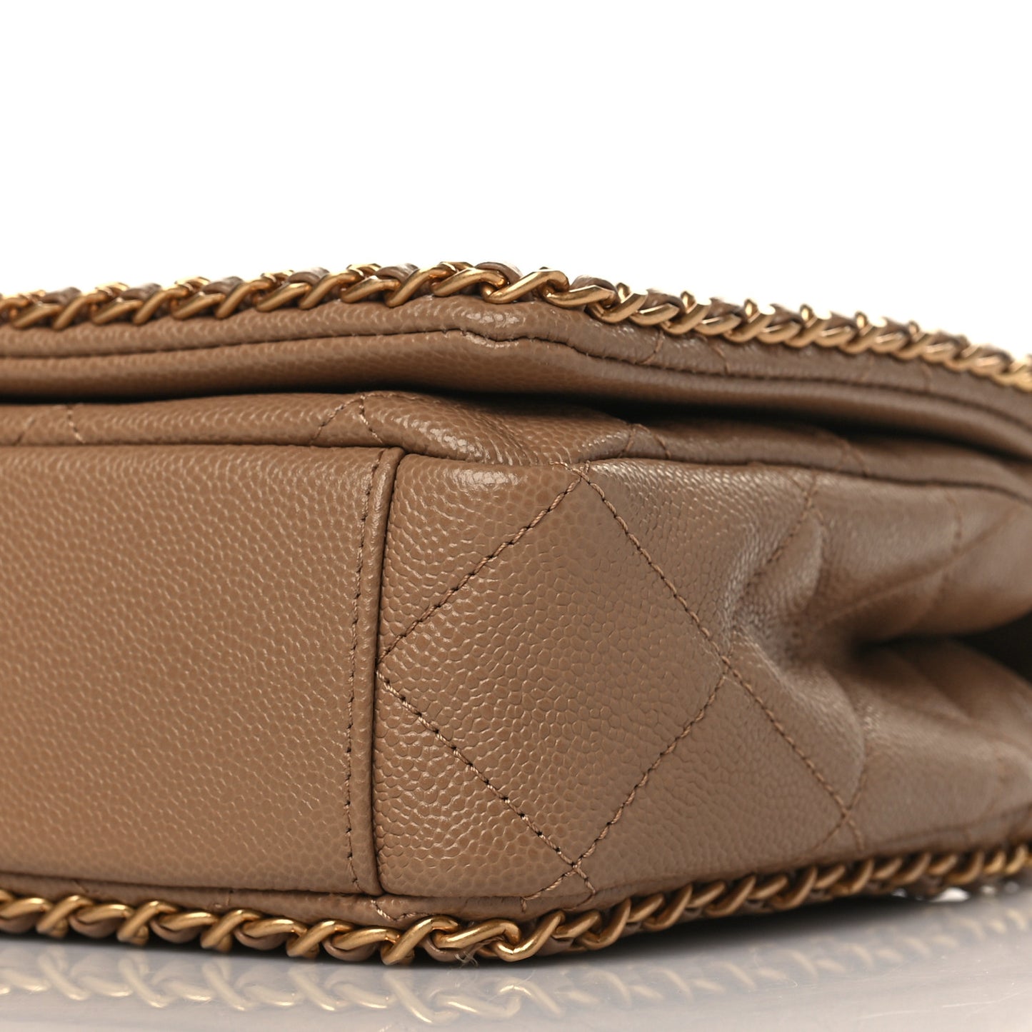 Caviar Quilted Never Ending Chain Flap Beige