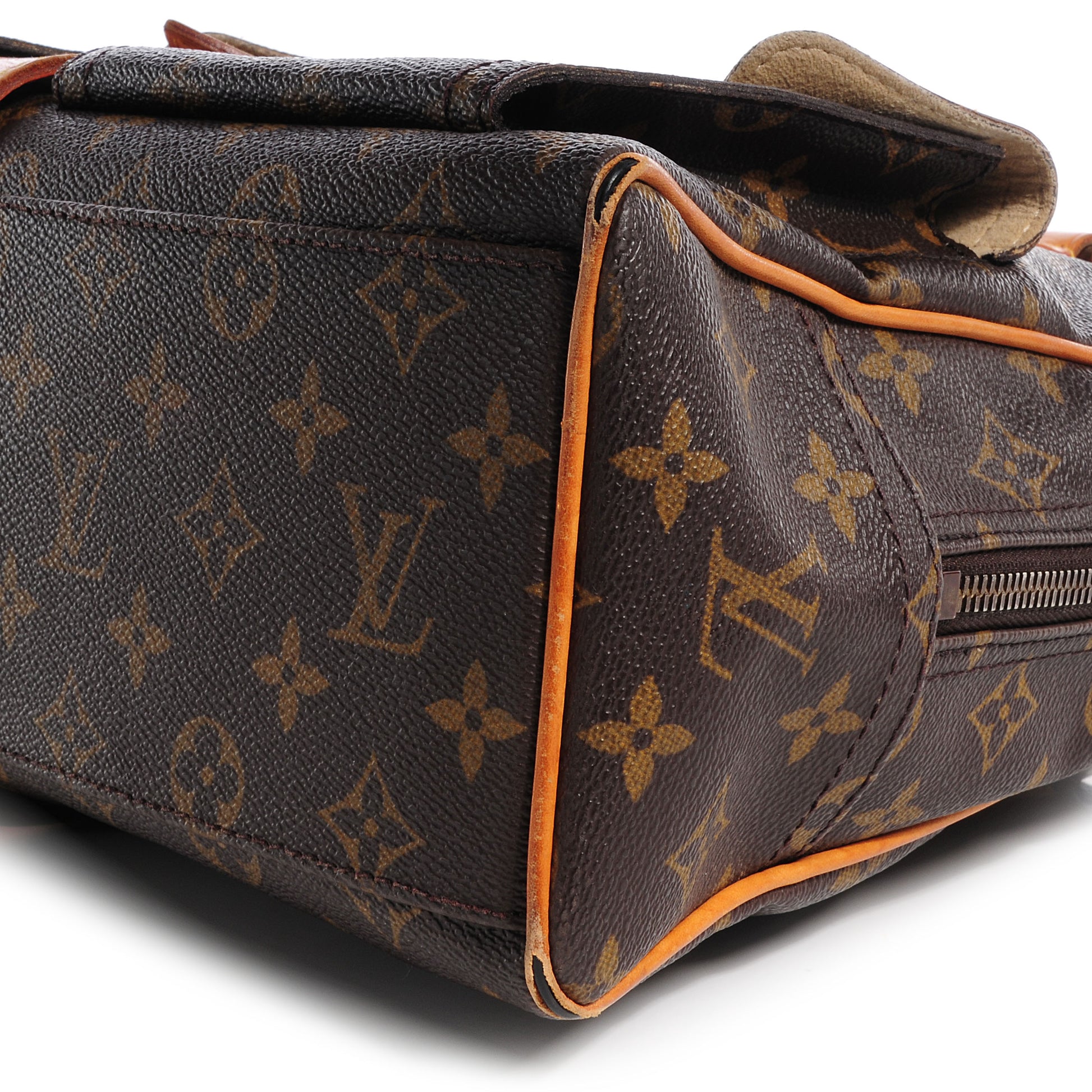 Louis Vuitton Monogram Manhattan GM 9 of 9