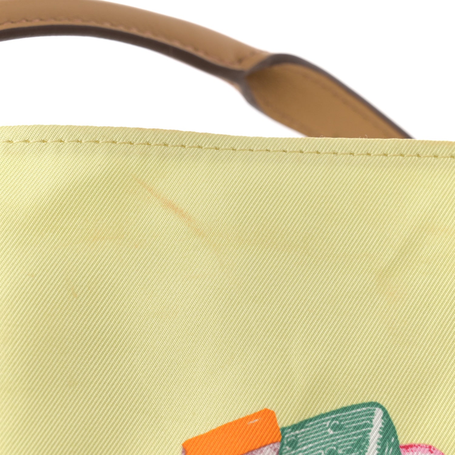 Hermes Silk Swift Chevaloscope Neon SilkyCity 33 Jaune Biscuit 12 of 12