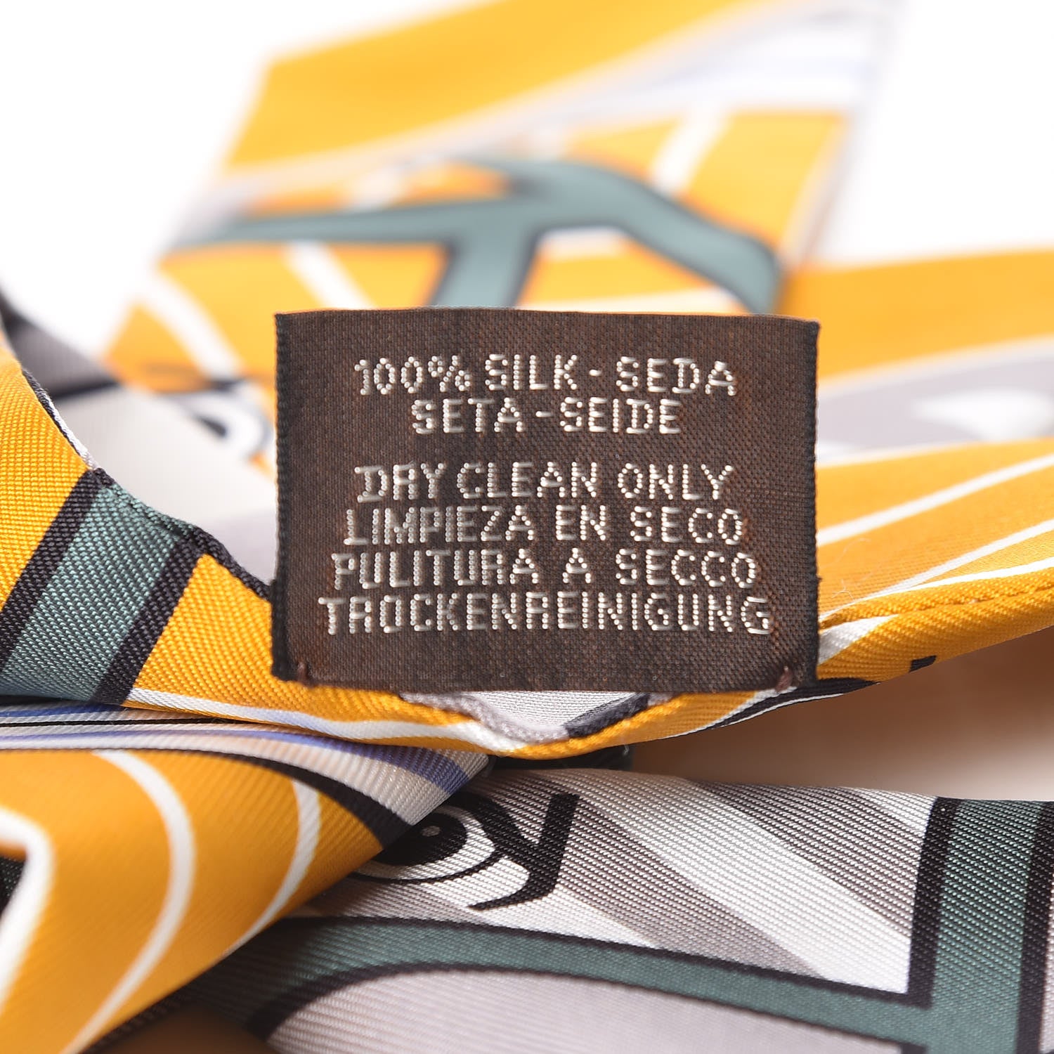 Hermes Silk Quadrige Twilly 6 of 7