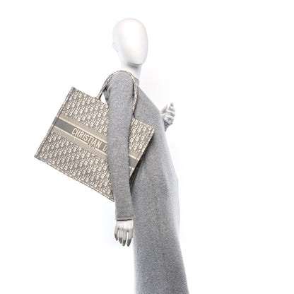 Christian Dior Oblique Large Book Tote Grey 2 of 10