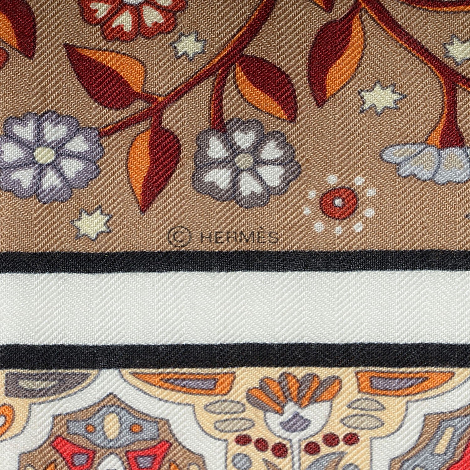 Hermes Cashmere Silk Aux Portes Du Palais Shawl 140 Noir Beige Rouge 7 of 7