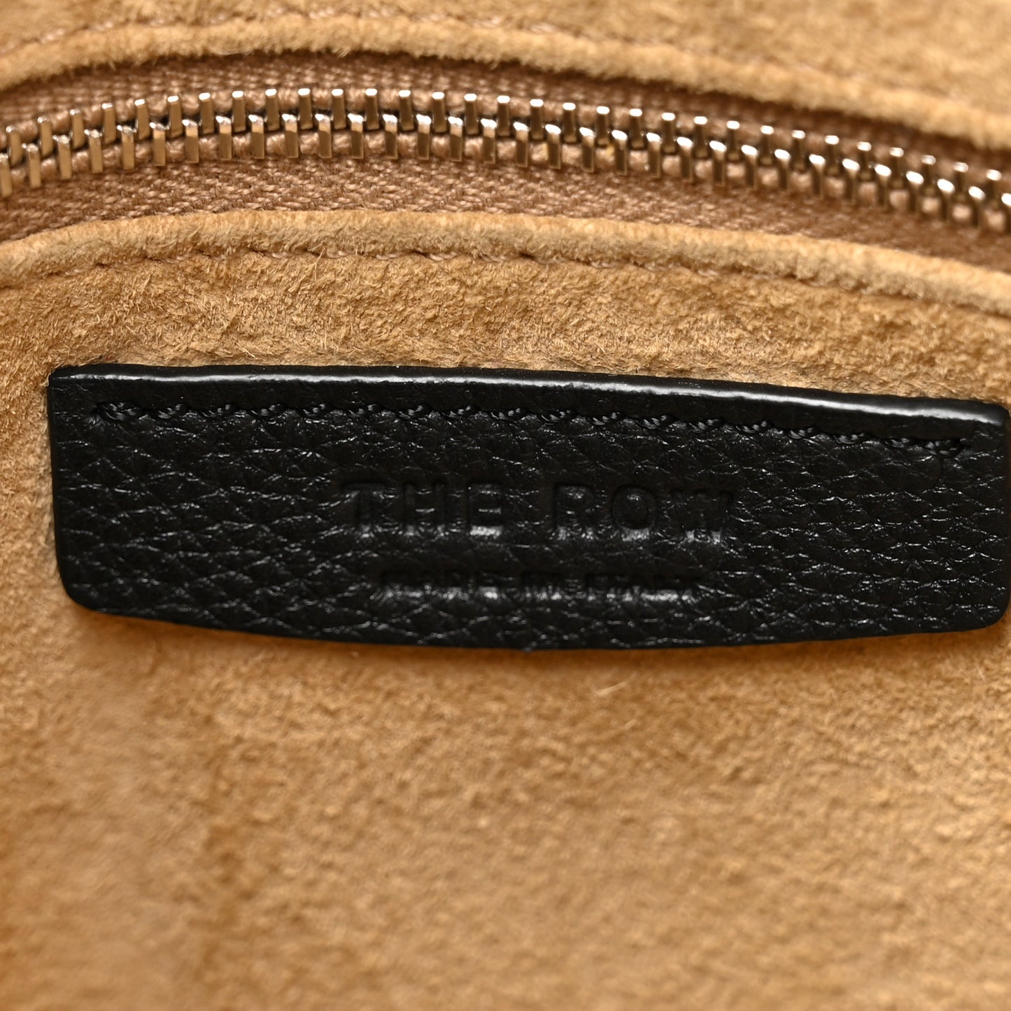 Grained Calfskin Wander Bag Black