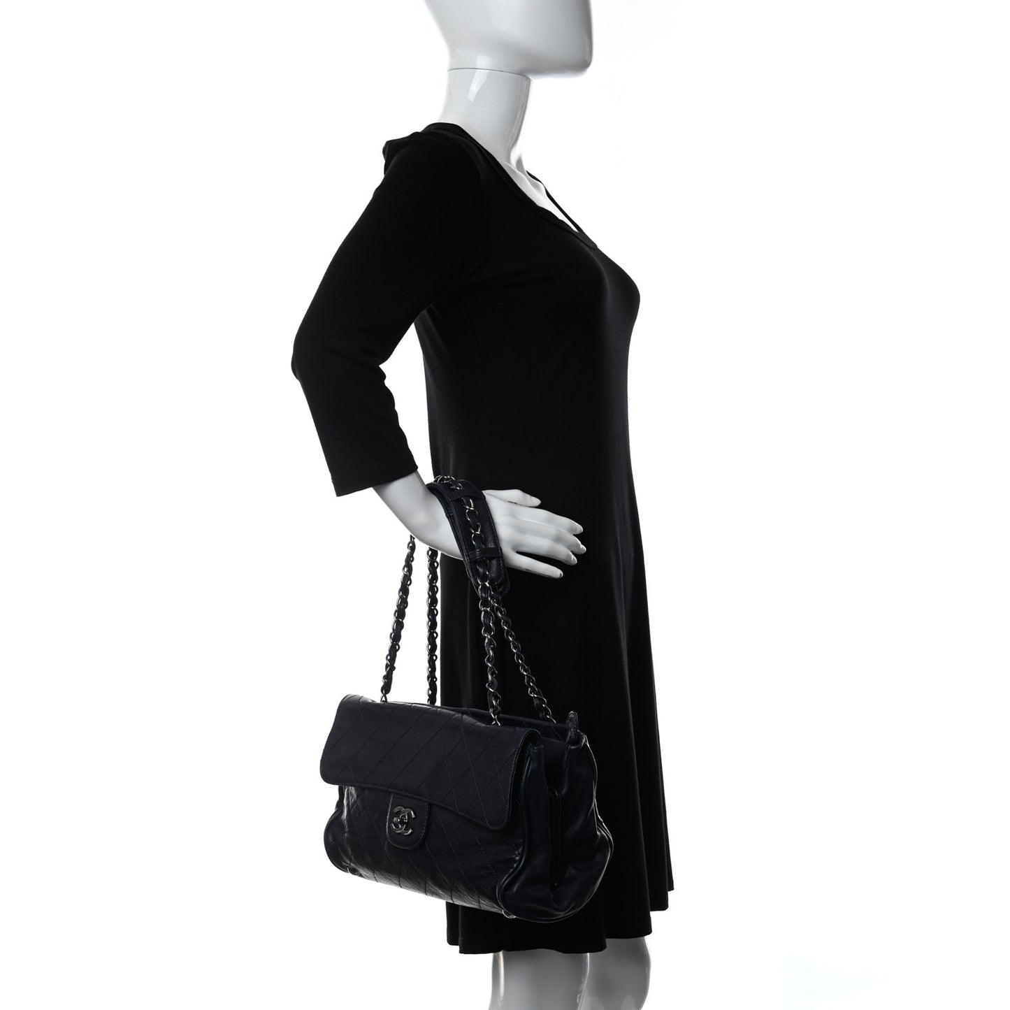 Lambskin Quilted Ritz Flap Bag Navy