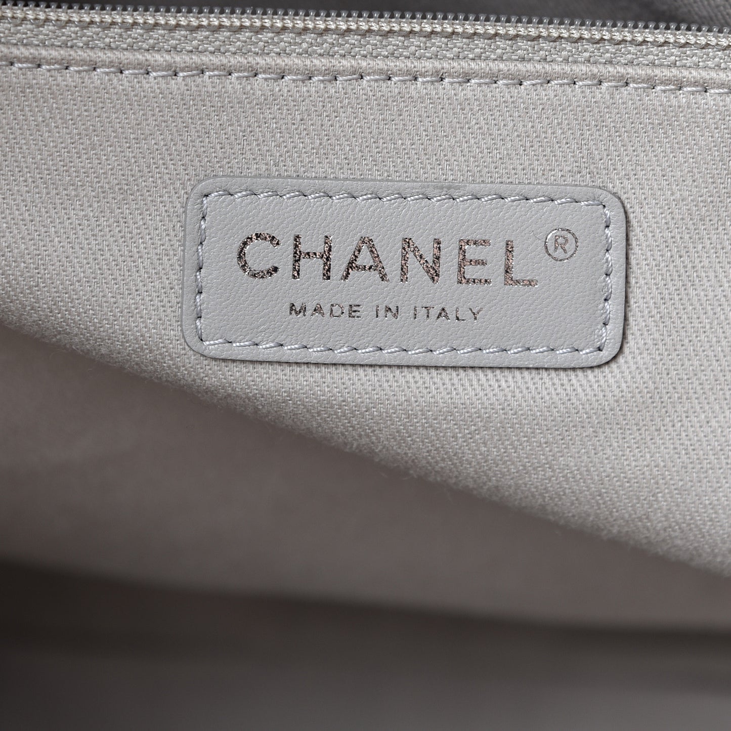 Glazed Calfskin Medium Deauville Tote Ivory