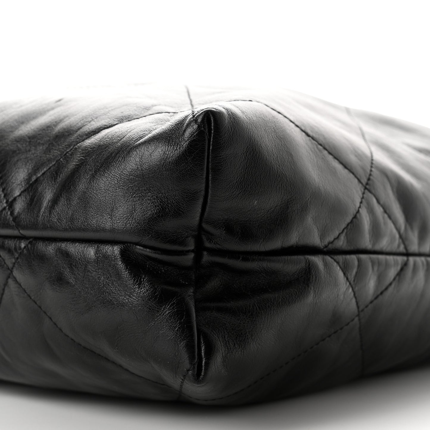 Shiny Calfskin Quilted Large Chanel 22 Black