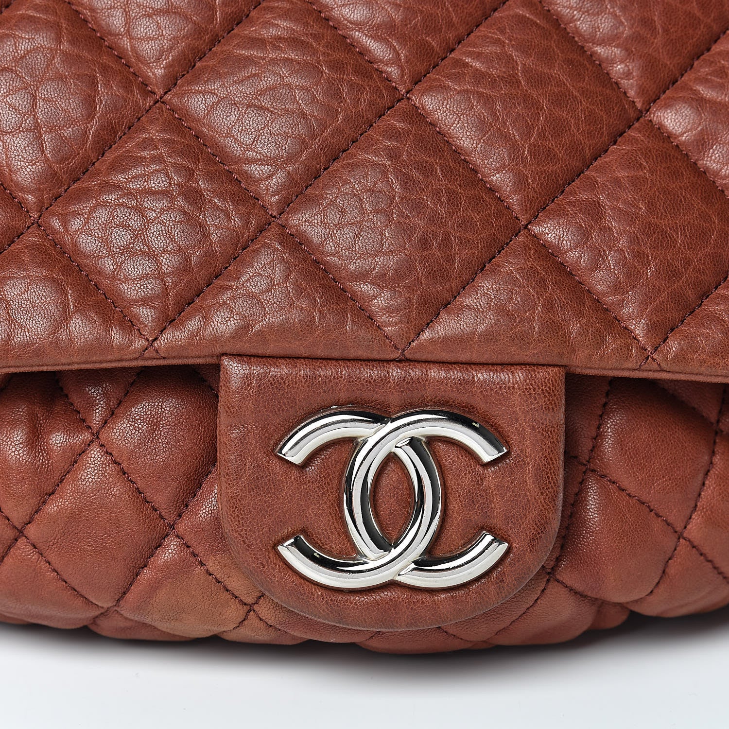 Chanel Washed Lambskin Chain Around Large Messenger Burgundy 10 of 10