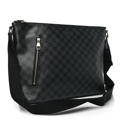 Louis Vuitton Damier Graphite Mick MM 3 of 7