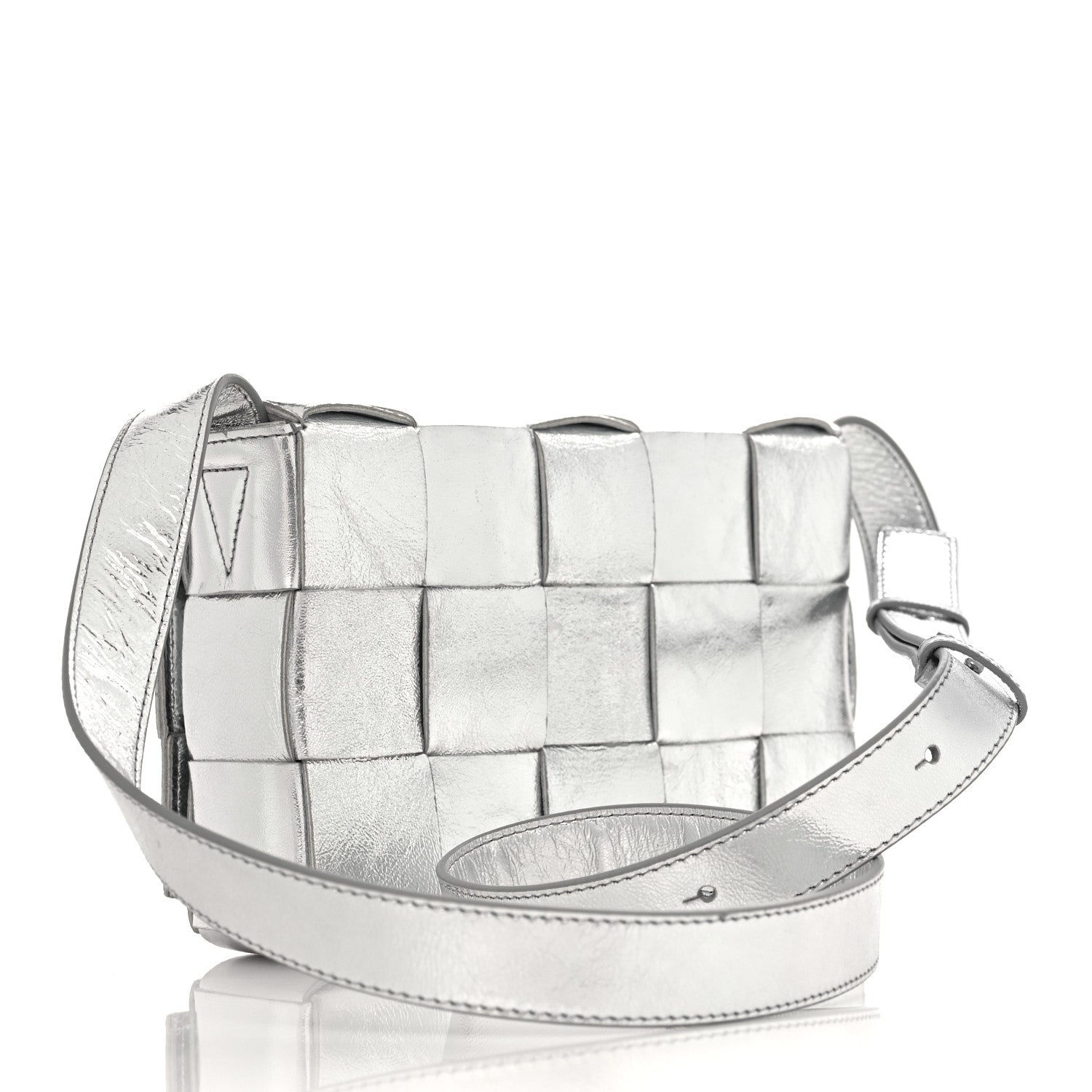Bottega Veneta Metallic Lambskin Maxi Intrecciato Cassette Crossbody Bag Silver 3 of 9