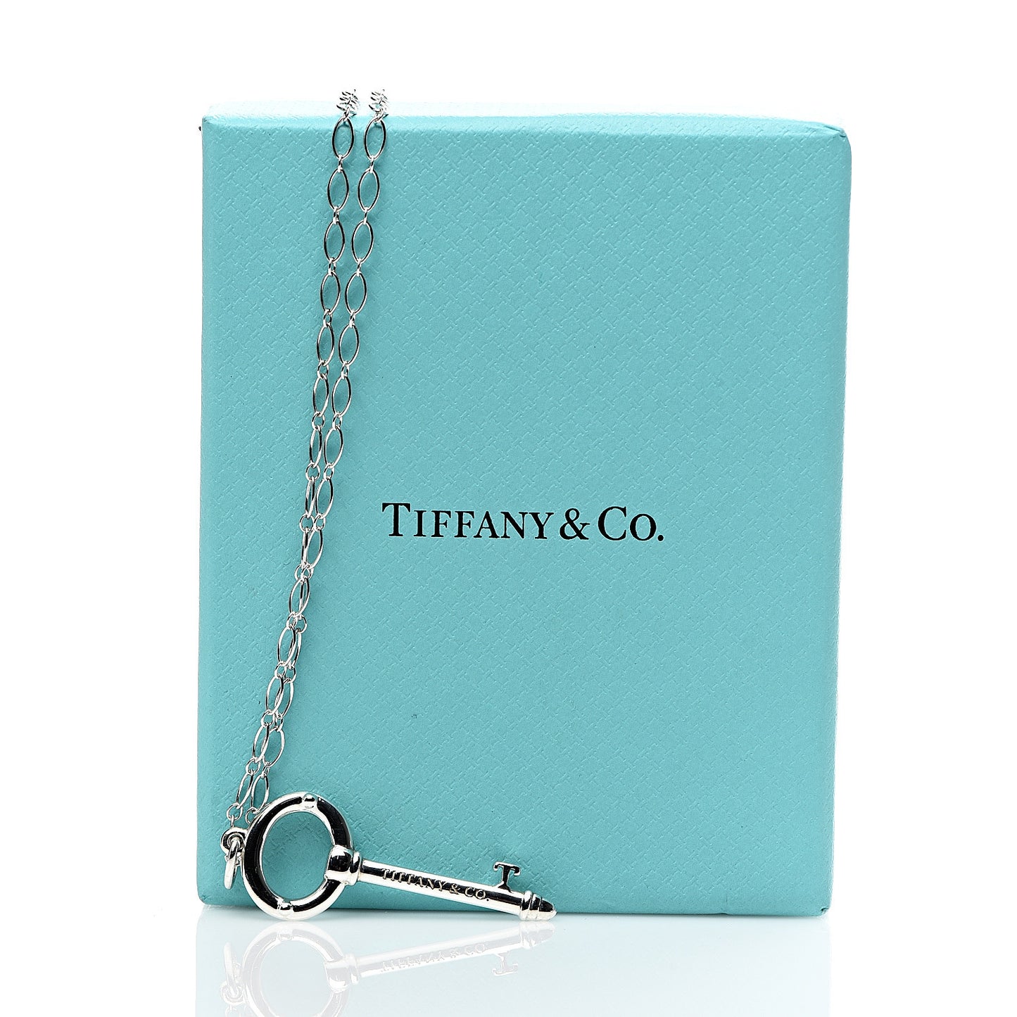 Sterling Silver Oval Key Pendant Link Necklace