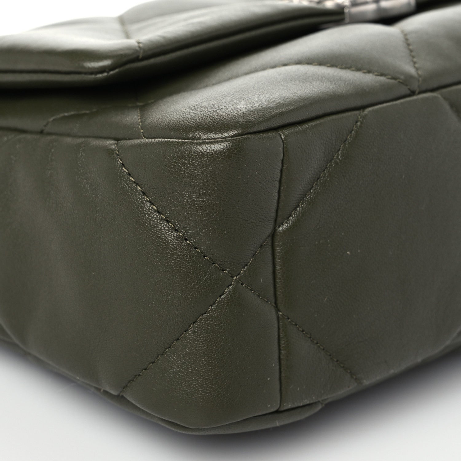 Chanel Lambskin Quilted Medium Chanel 19 Flap Khaki 8 of 9