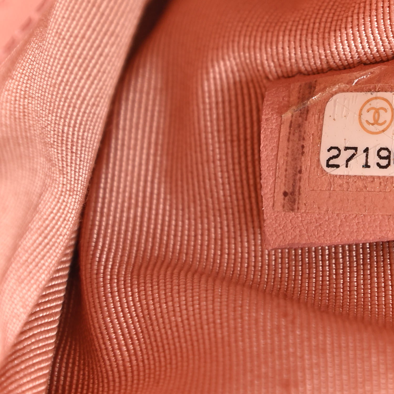 Chanel Caviar Quilted Ombre Medium Cosmetic Case Coral 7 of 9