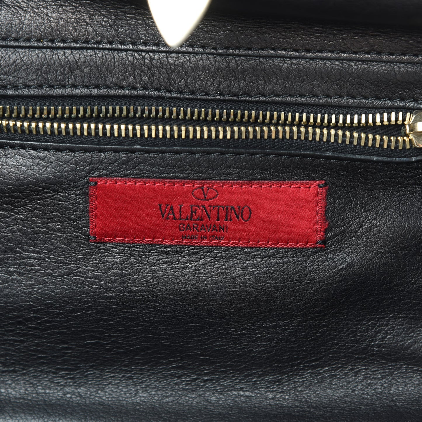 Vitello Small Rockstud Tote Black