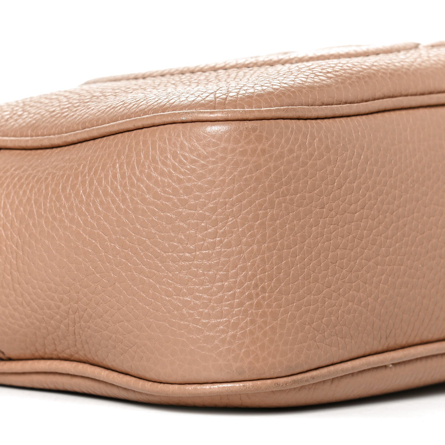Gucci Pebbled Calfskin Small Soho Disco Bag Camelia 16 of 21